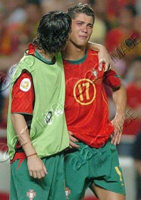 cristiano qui pleure